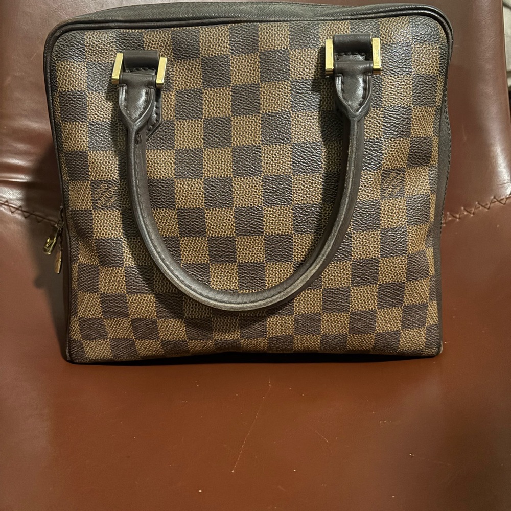 Small Louis Vuitton Damier Brera Handbag